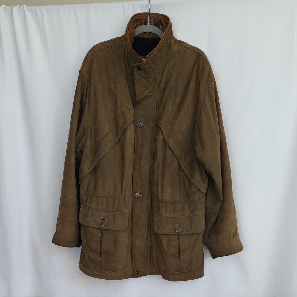 Lone Pine Mens Brown Leather Jacket.  Size 44